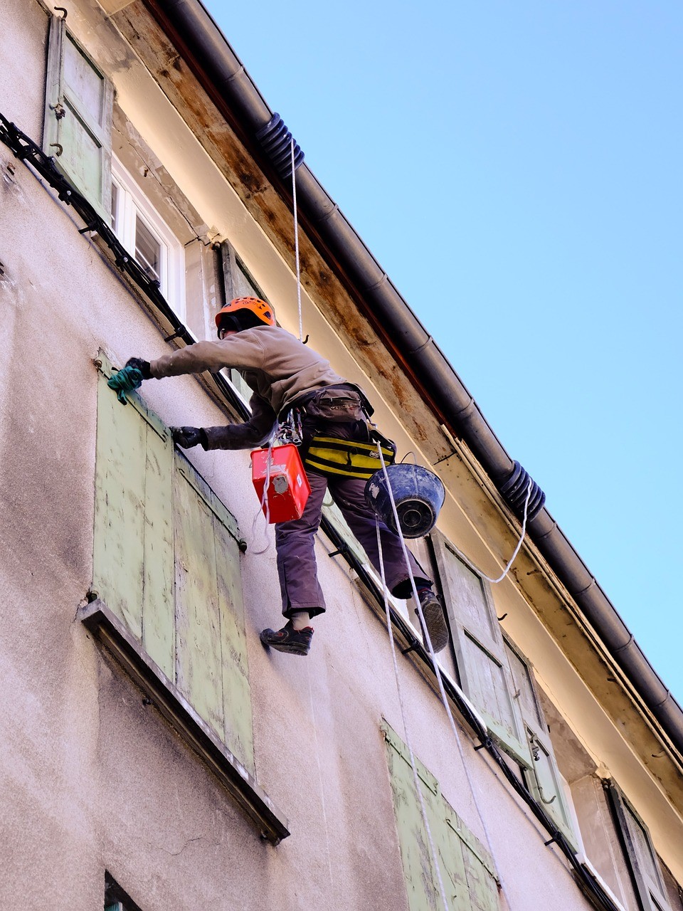 Remplacer ses fenêtres en Savoie : sachez les démarches administratives